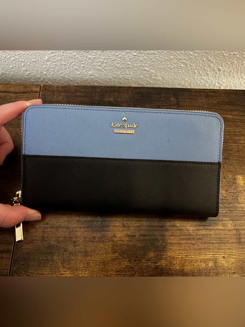 kate spade Two-Tone Black and Light Blue Zip Around Wallet